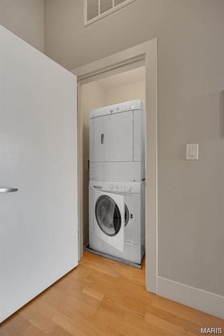 4100 Forest Park Avenue 306, St Louis, MO 63108