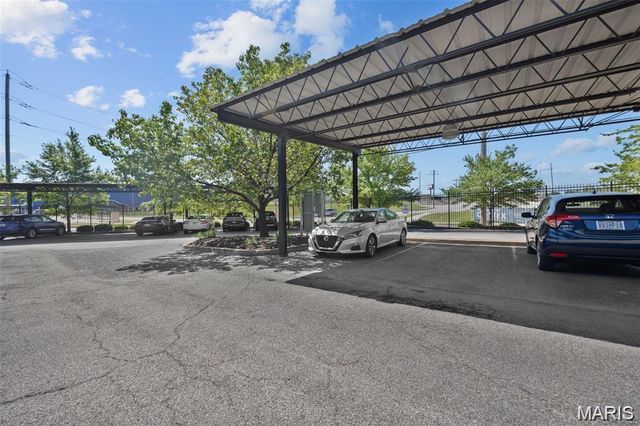 4100 Forest Park Avenue 306, St Louis, MO 63108