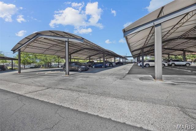 4100 Forest Park Avenue 306, St Louis, MO 63108