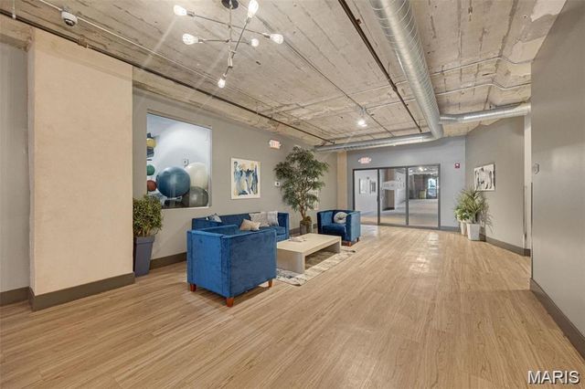 4100 Forest Park Avenue 306, St Louis, MO 63108