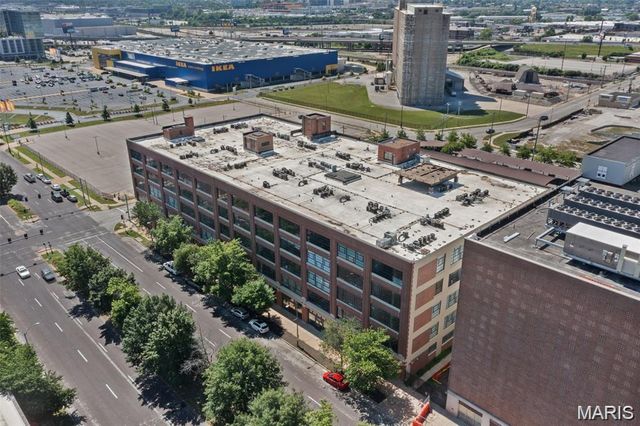 4100 Forest Park Avenue 306, St Louis, MO 63108