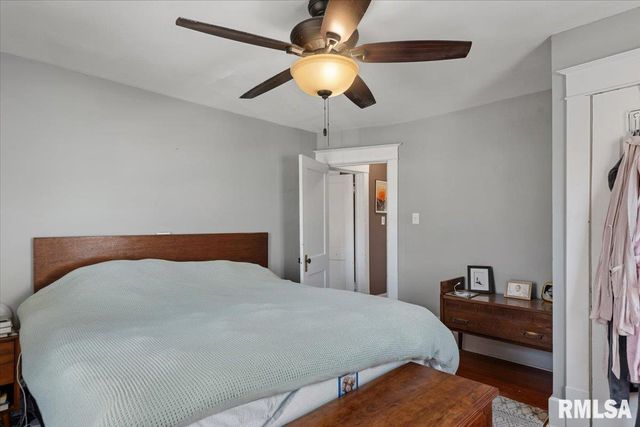 624 W VINE Street, Springfield, IL 62704