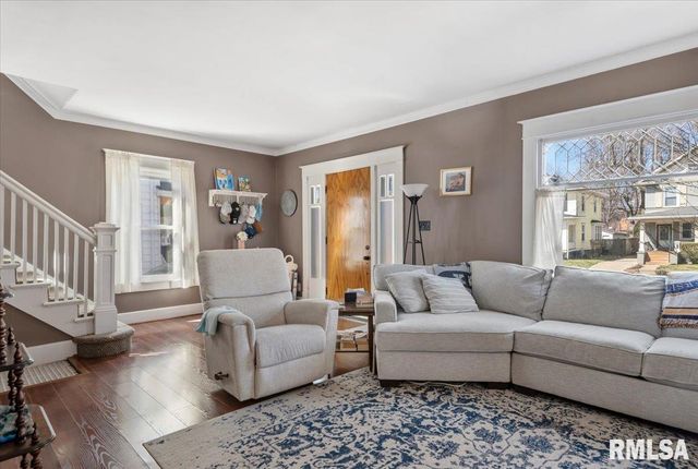 624 W VINE Street, Springfield, IL 62704