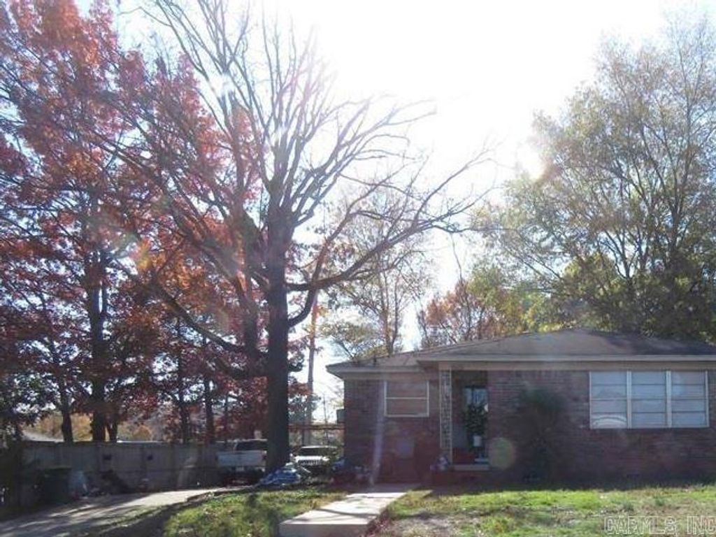 6101 Ridgecrest Drive, Little Rock, AR 72205