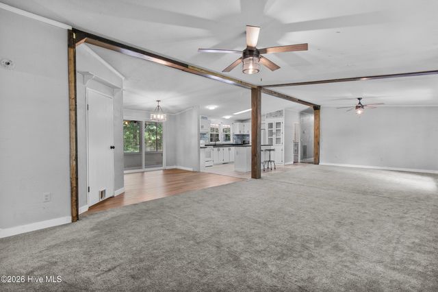 180 Quails Cove, Hampstead, NC 28443
