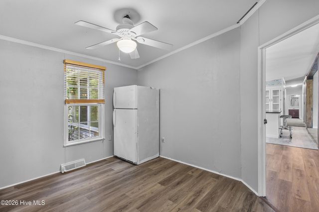 180 Quails Cove, Hampstead, NC 28443