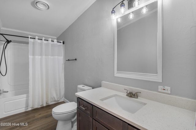 180 Quails Cove, Hampstead, NC 28443