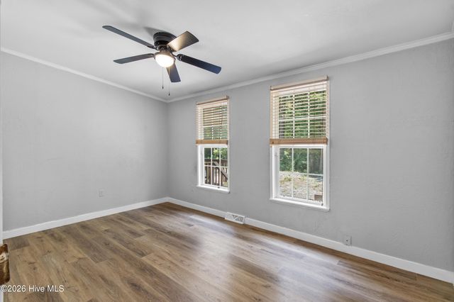180 Quails Cove, Hampstead, NC 28443