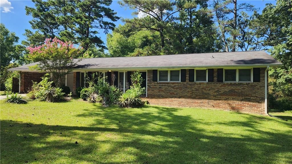 1344 Hill SW Drive, Conyers, GA 30094