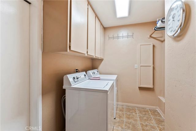 28116 Lachen Road, Lake Arrowhead, CA 92352