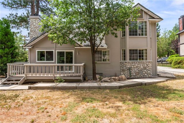28116 Lachen Road, Lake Arrowhead, CA 92352