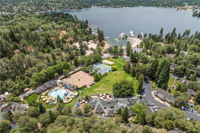 28116 Lachen Road, Lake Arrowhead, CA 92352