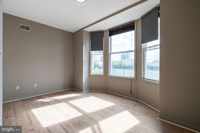 1531 W NORRIS ST, Philadelphia, PA 19121