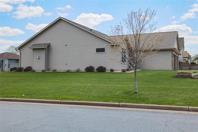 298 Kusilek Street, River Falls, WI 54022