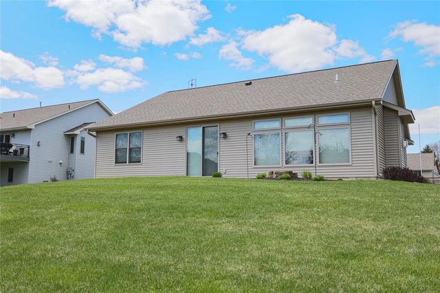 298 Kusilek Street, River Falls, WI 54022