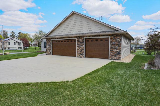 298 Kusilek Street, River Falls, WI 54022
