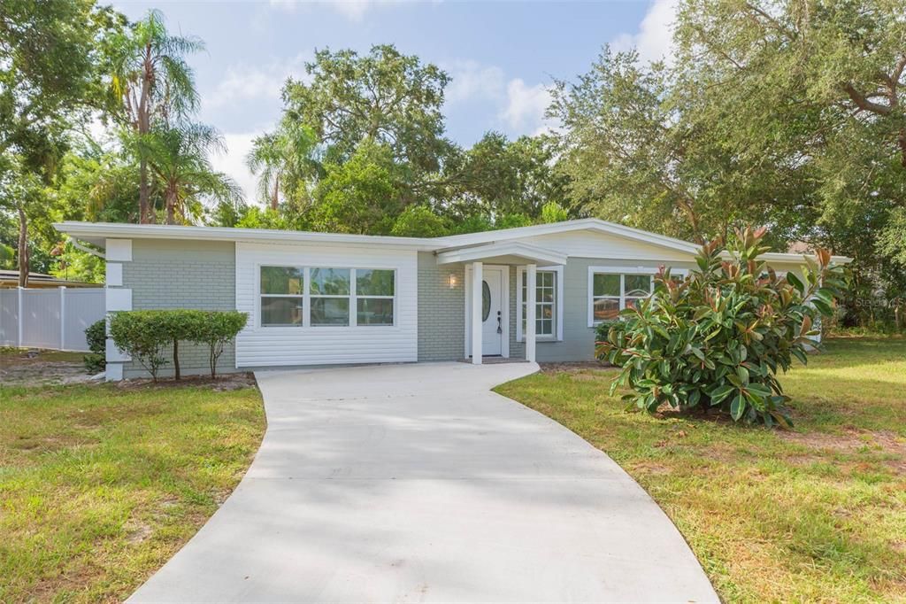4507 TARPON DRIVE, Tampa, FL 33617
