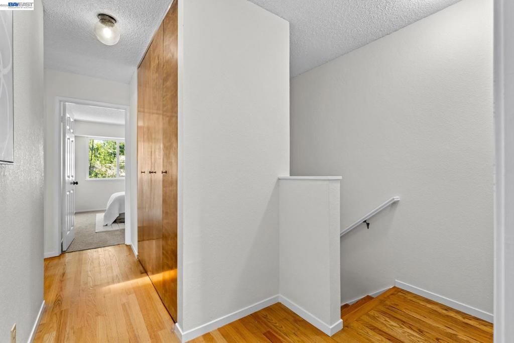 Image 19 of property listing at 2149 Junction Ave 10, Mountain View, CA 94043