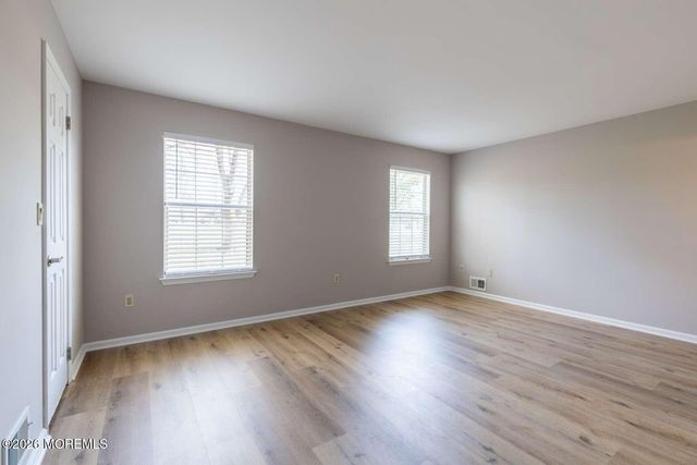 43 Poplar Place, Freehold, NJ 07728