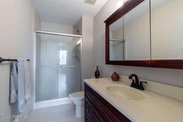 43 Poplar Place, Freehold, NJ 07728
