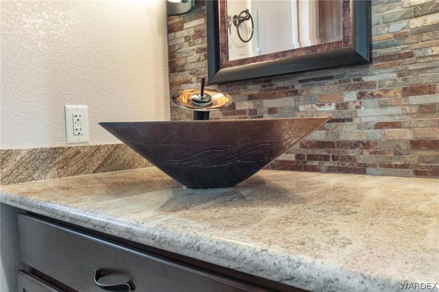 2418 Juneberry Circle, Bullhead City, AZ 86442