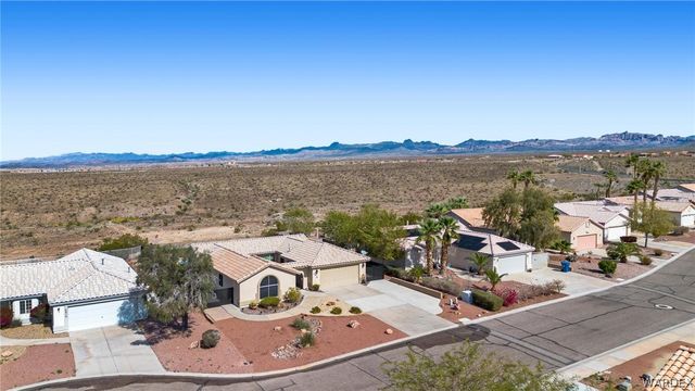 2418 Juneberry Circle, Bullhead City, AZ 86442