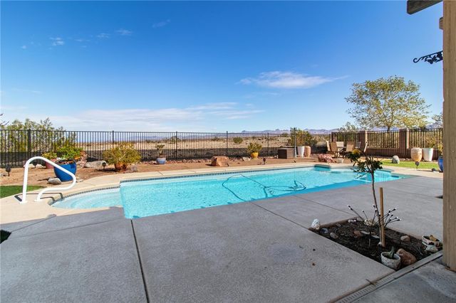 2418 Juneberry Circle, Bullhead City, AZ 86442