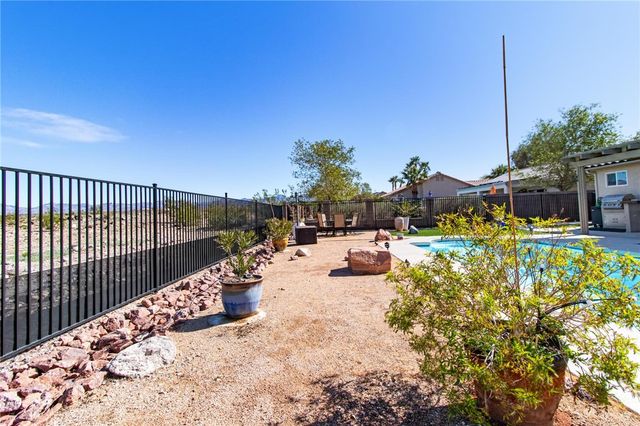 2418 Juneberry Circle, Bullhead City, AZ 86442