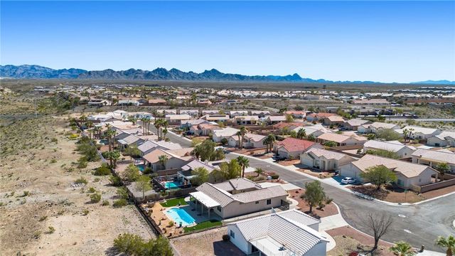 2418 Juneberry Circle, Bullhead City, AZ 86442
