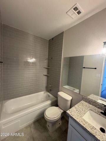 555 N MAY Street 29, Mesa, AZ 85201