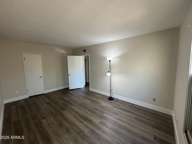 555 N MAY Street 29, Mesa, AZ 85201