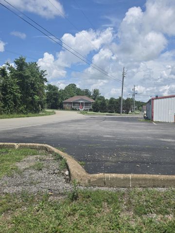 8373 Carthage HWY, Lebanon, TN 37087