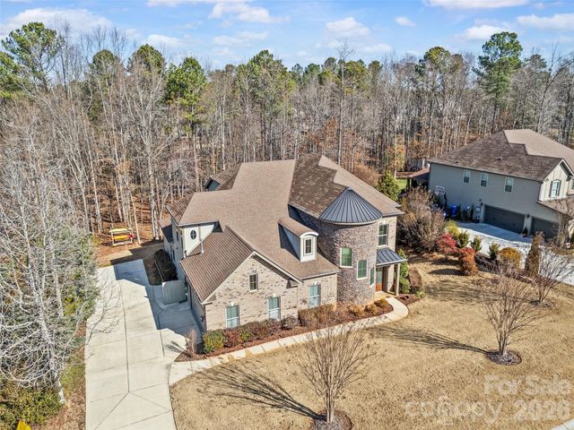 140 Bells Crossing Drive, Mooresville, NC 28117