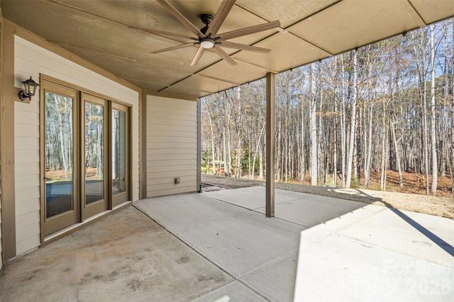 140 Bells Crossing Drive, Mooresville, NC 28117
