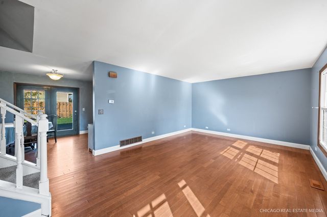 1891 Wicker Street, Woodstock, IL 60098