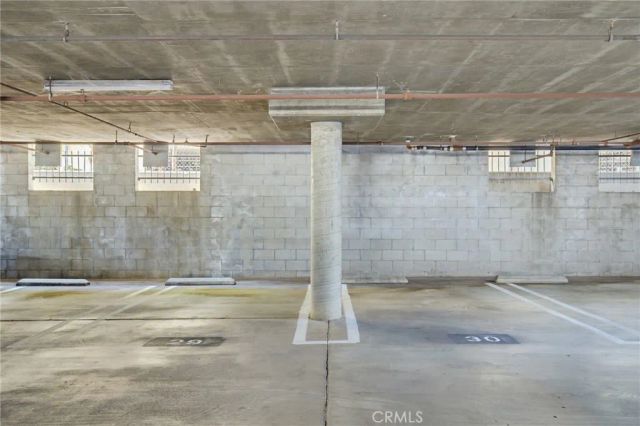 77 N Michigan Avenue 15, Pasadena, CA 91106