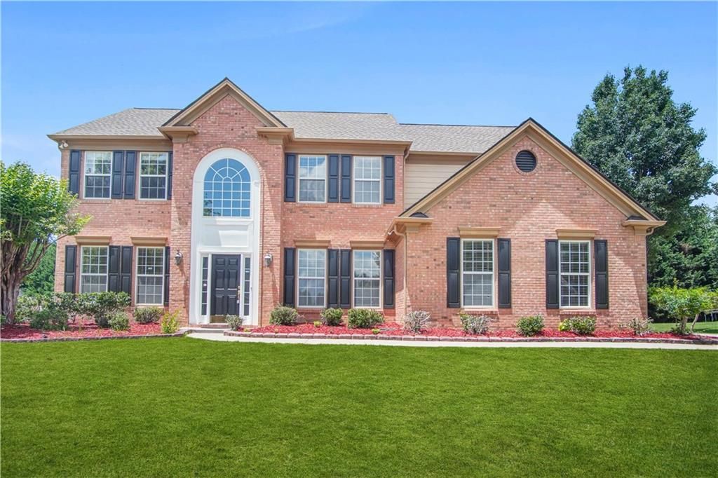 1085 Blackwood Court, Suwanee, GA 30024