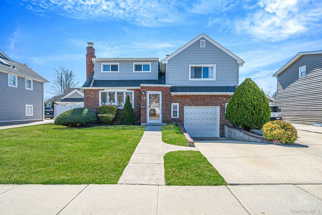 12 Rutland Road, Massapequa, NY 11758