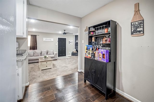 2214 View Street, Pasadena, TX 77502