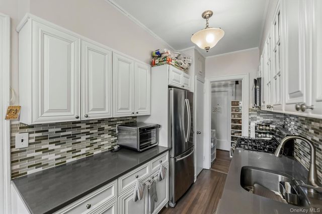 19 William Street 2D, Mount Vernon, NY 10552