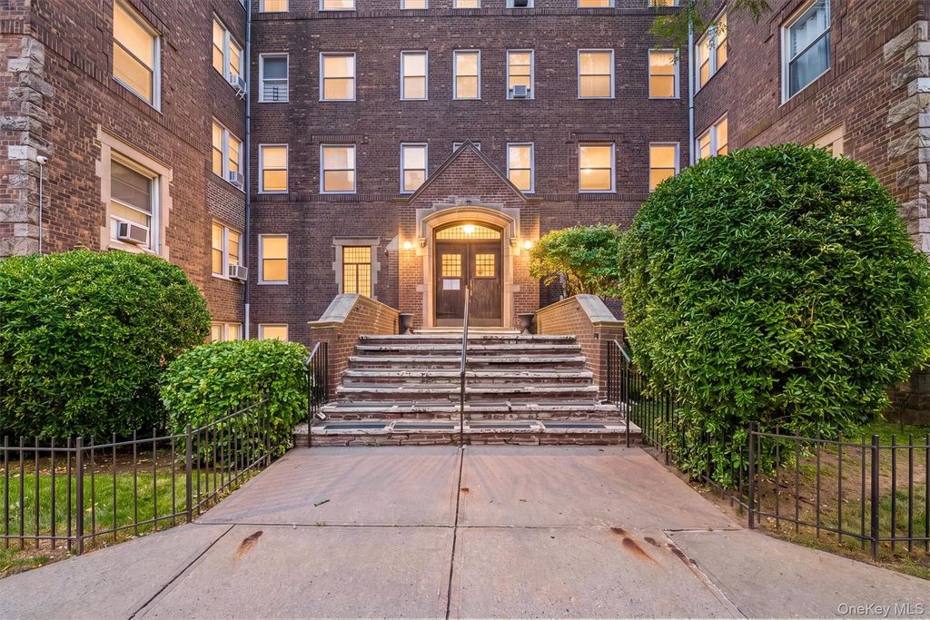 19 William Street 2D, Mount Vernon, NY 10552