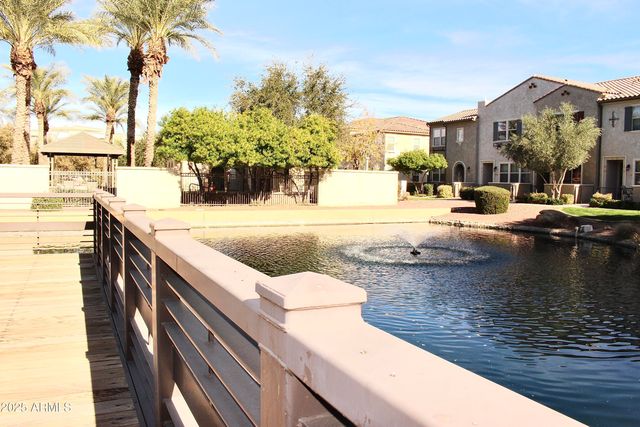 2625 S PEPPERTREE Drive 104, Gilbert, AZ 85295