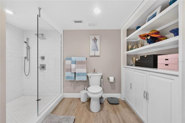 736 ISLAND WAY 1202, Clearwater Beach, FL 33767