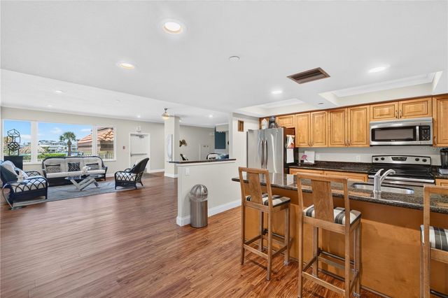 736 ISLAND WAY 1202, Clearwater Beach, FL 33767
