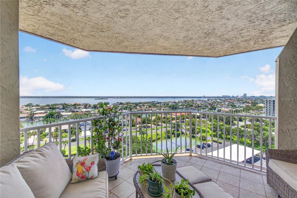 736 ISLAND WAY 1202, Clearwater Beach, FL 33767