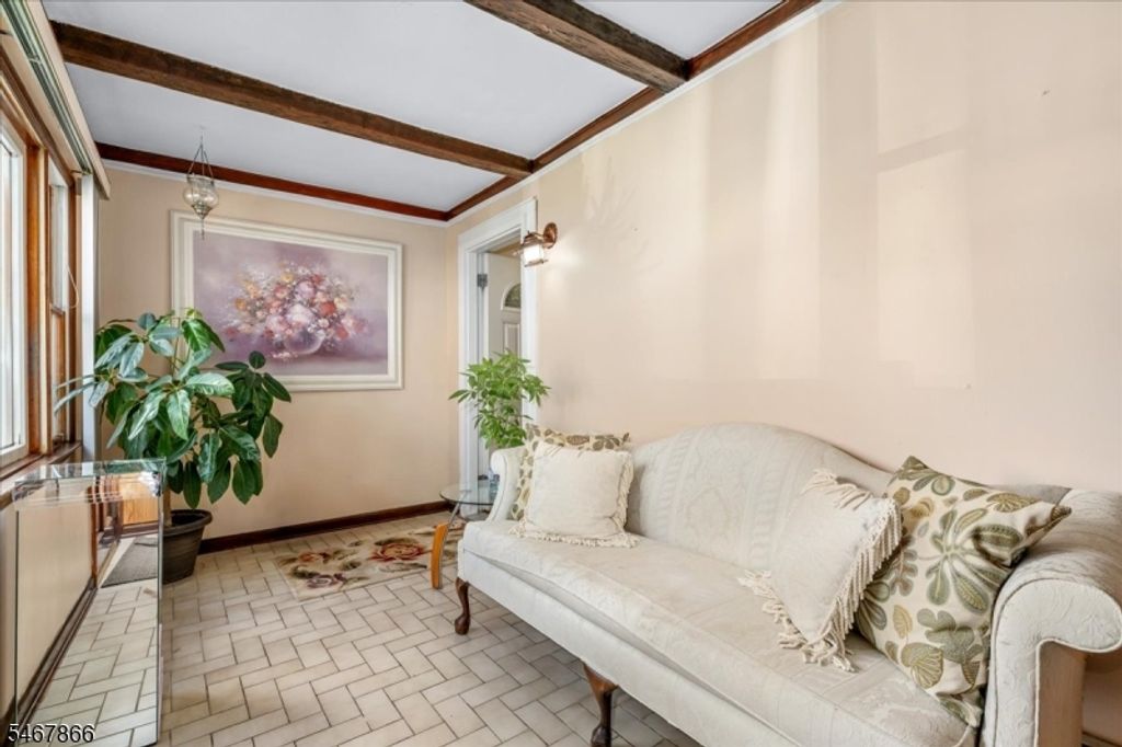 416 Forest Rd, Scotch Plains Twp., NJ 07076 — photo 2