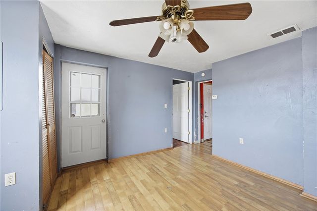 1450 Fleming Ave, Mckees Rocks, PA 15136