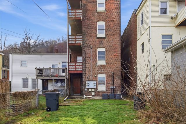 1450 Fleming Ave, Mckees Rocks, PA 15136