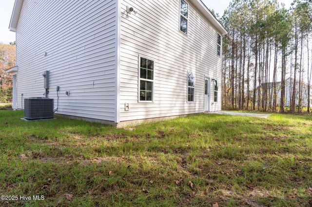 211 Brighttown Road, Maysville, NC 28555