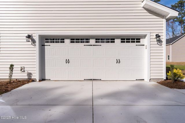 211 Brighttown Road, Maysville, NC 28555